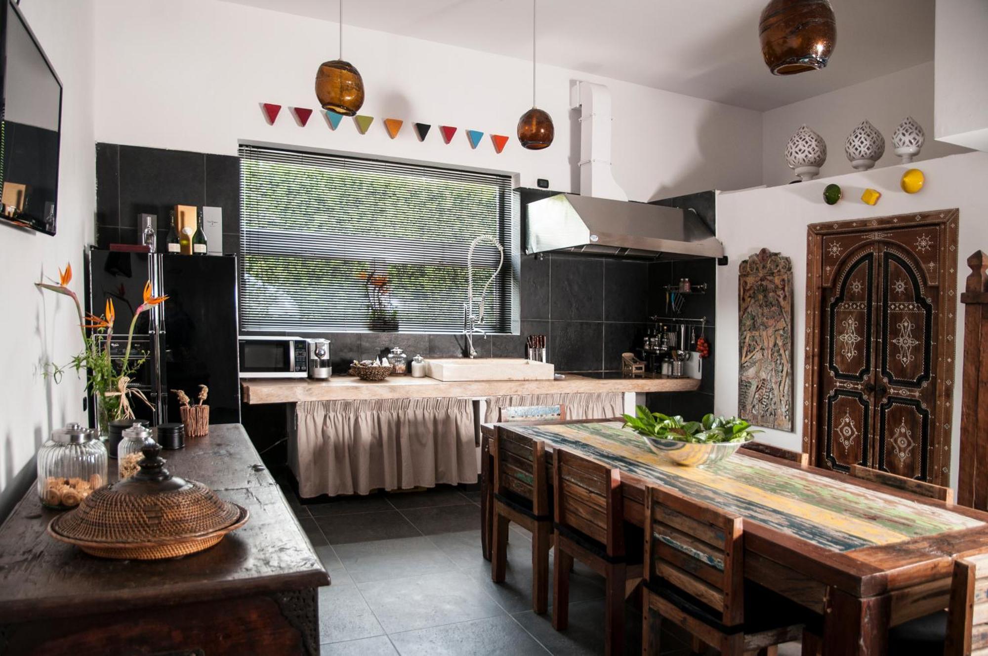 Seven Maze Charming House Bed and Breakfast Bari Exteriör bild