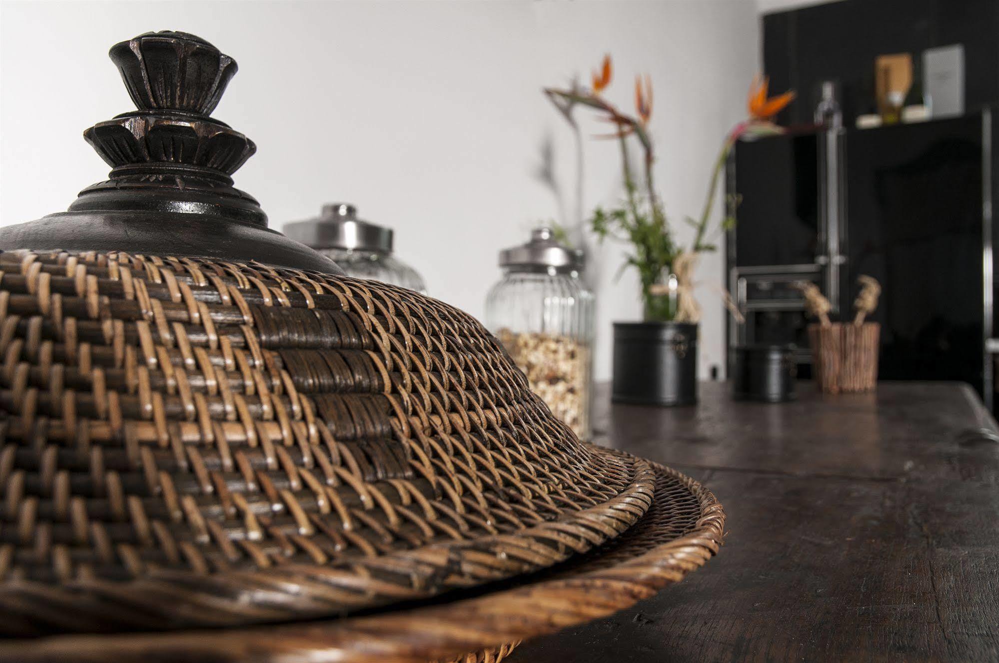 Seven Maze Charming House Bed and Breakfast Bari Exteriör bild